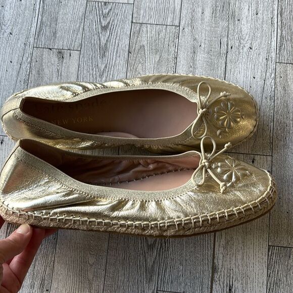 KATE SPADE Gold Metallic
Women's Clubhouse Espadrille Flats size 9 - Picture 3 of 9